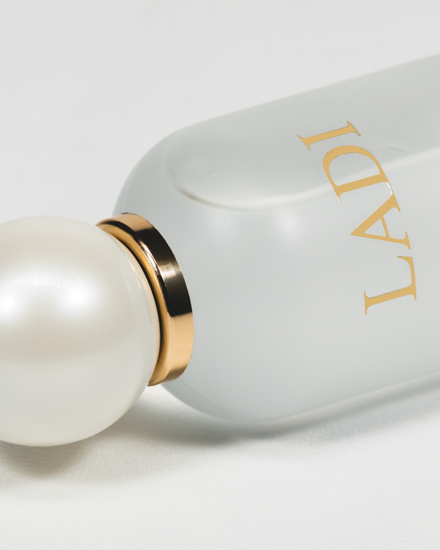 A refined outfit and vanity moment with LADI Aura